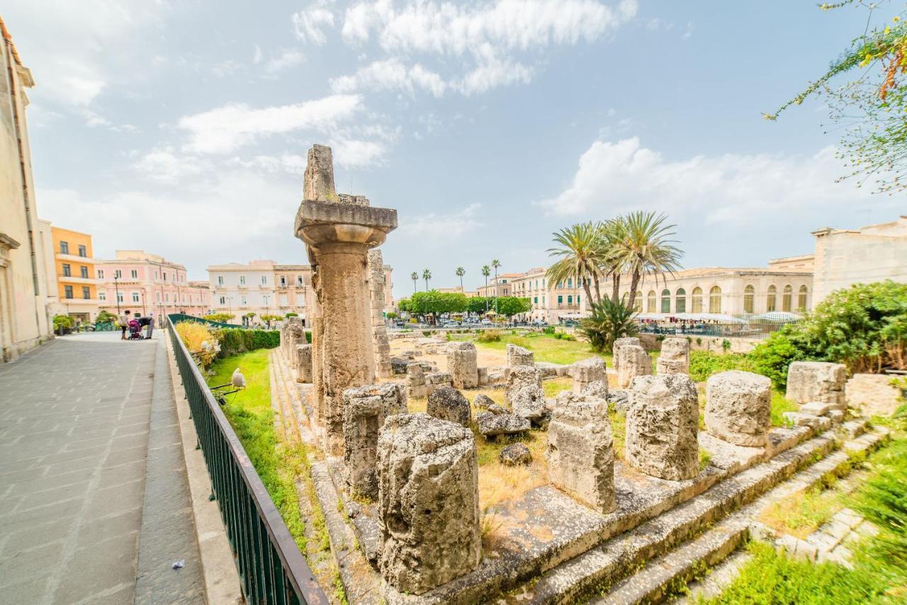Ortigia And Temple Of Apollo Apartments Syracuse Exterior photo